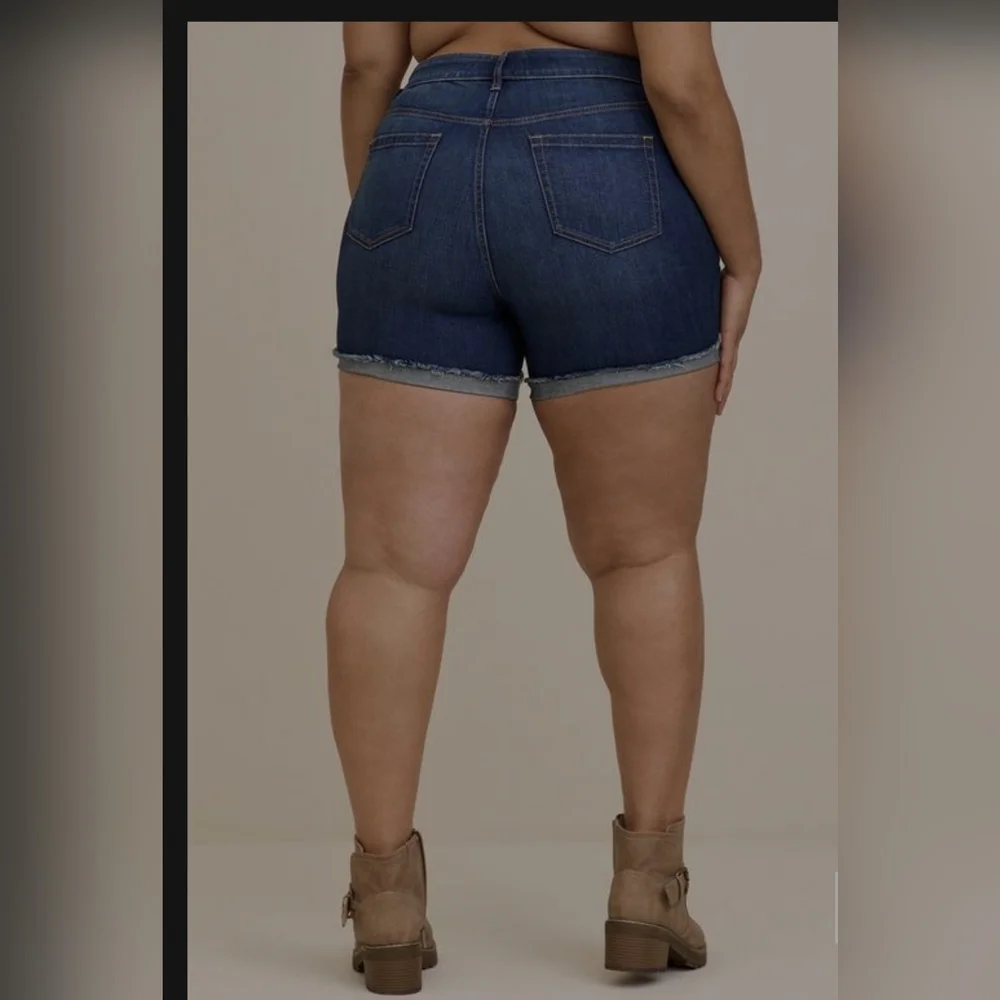 5 INCH VINTAGE STRETCH HIGH-RISE SHORT SIZE 16 WOMEN'S - Picture 2 of 15